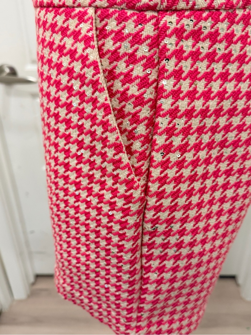 Rivir 2pc Pink/White Houndstooth Tweed Crop Blazer and Short Set - Picture 12 of 15